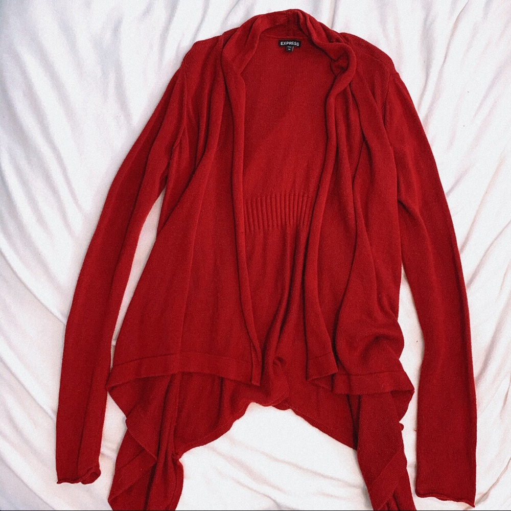EXPRESS | Long Flowy Waterfall Red Cardigan - Picture 2 of 6